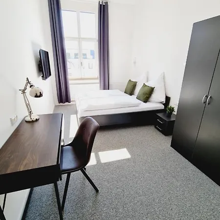 Hotell Boarding House - Self Check-in - Kostenfreie Parkplaetze