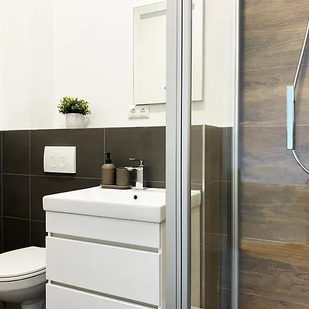 Boarding House - Self Check-in - Kostenfreie Parkplaetze Hotel