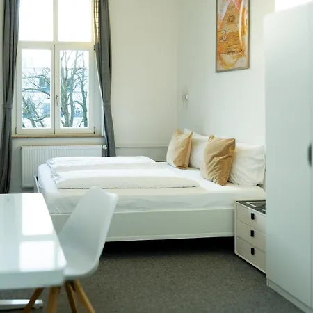 Boarding House - Self Check-in - Kostenfreie Parkplaetze Hanau