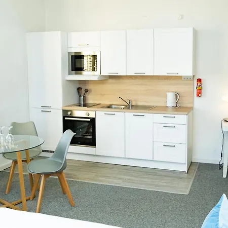 Hotel Boarding House - Self Check-in - Kostenfreie Parkplaetze