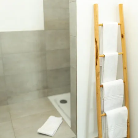 Boarding House - Self Check-in - Kostenfreie Parkplaetze Hotel *