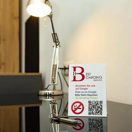 Hotel Boarding House - Self Check-in - Kostenfreie Parkplaetze Hanau