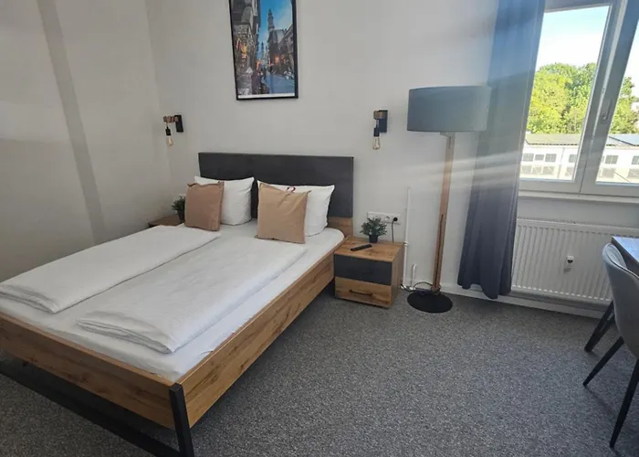 Boarding House - Self Check-in - Kostenfreie Parkplaetze * 美茵河畔哈瑙