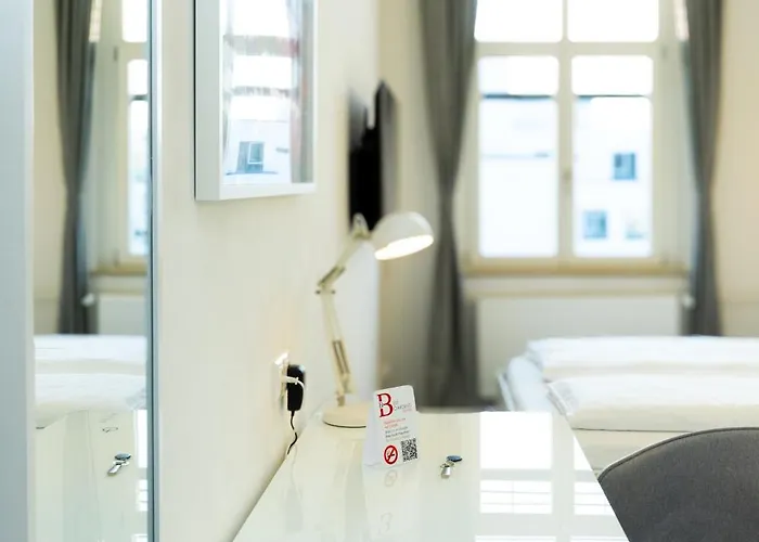 酒店 Boarding House - Self Check-in - Kostenfreie Parkplaetze 美茵河畔哈瑙